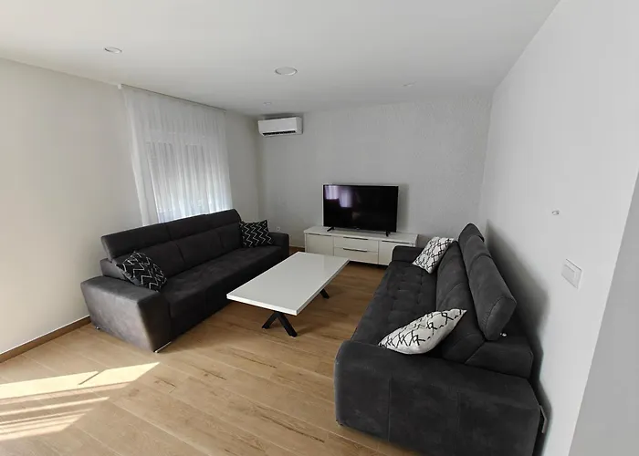 Diva Di With Private Pool And Jacuzzi Villa *