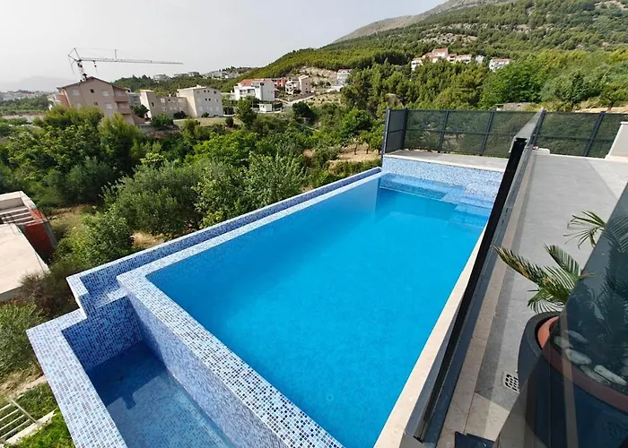 Diva Di With Private Pool And Jacuzzi *