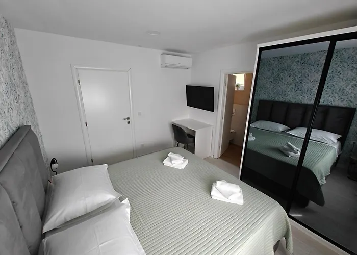 Diva Di With Private Pool And Jacuzzi Villa *
