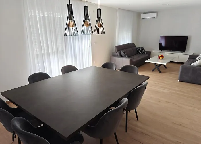 Diva Di With Private Pool And Jacuzzi